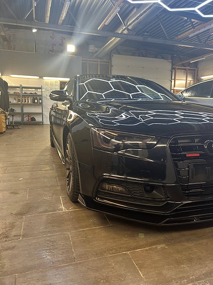 Audi A5 7 of 11
