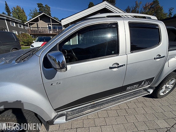 Isuzu D-max 25 of 30