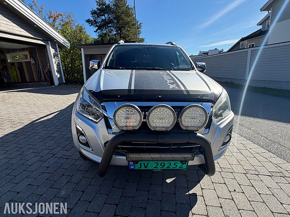 Isuzu D-max 8 of 30