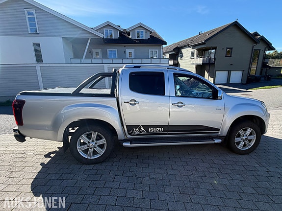 Isuzu D-max 6 of 30