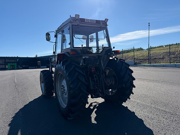 Massey Ferguson 375 10 of 30
