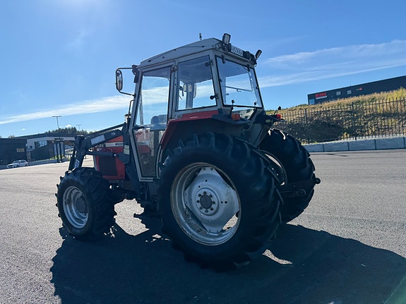 Massey Ferguson 375 8 of 30