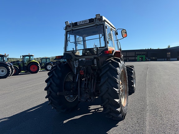 Massey Ferguson 375 12 of 30