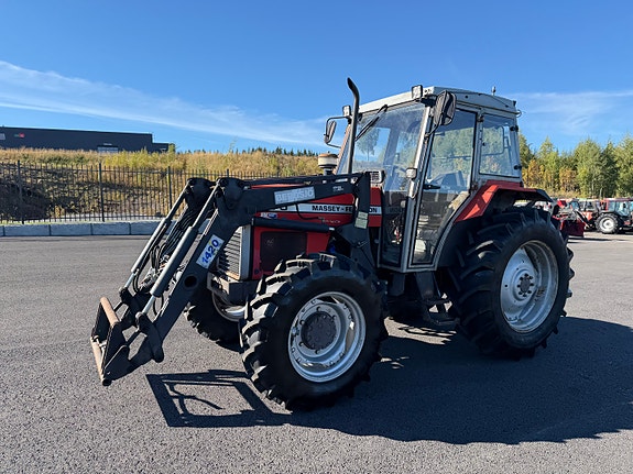 Massey Ferguson 375 3 of 30