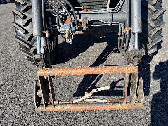Massey Ferguson 375 22 of 30