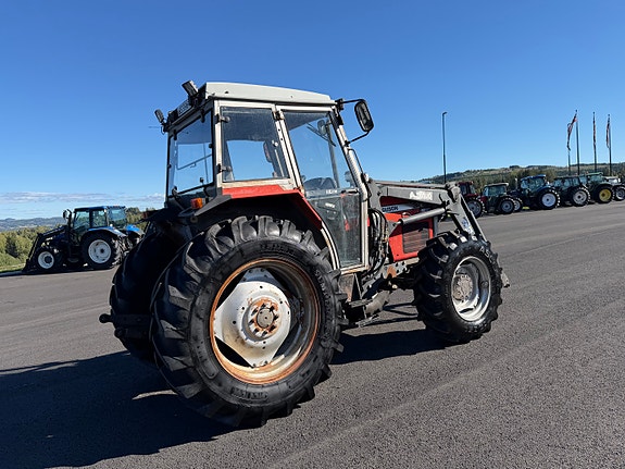 Massey Ferguson 375 14 of 30