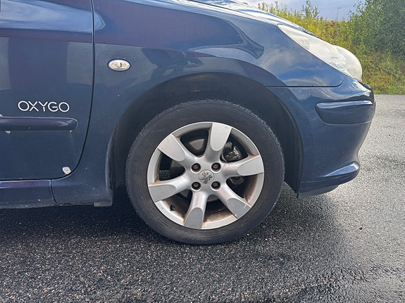 Peugeot 307 SW 12 of 30