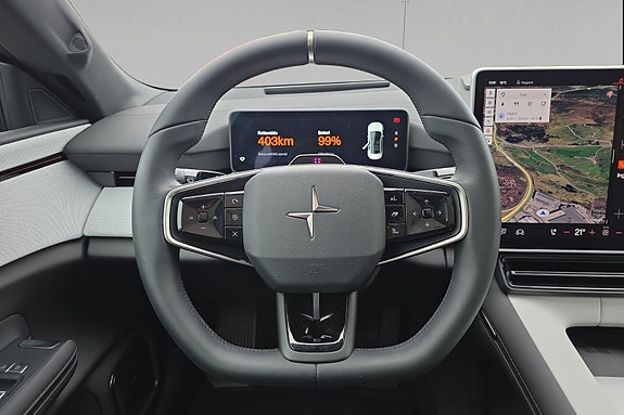 Polestar 4 14 of 22