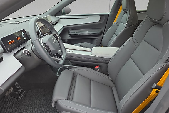 Polestar 4 12 of 22