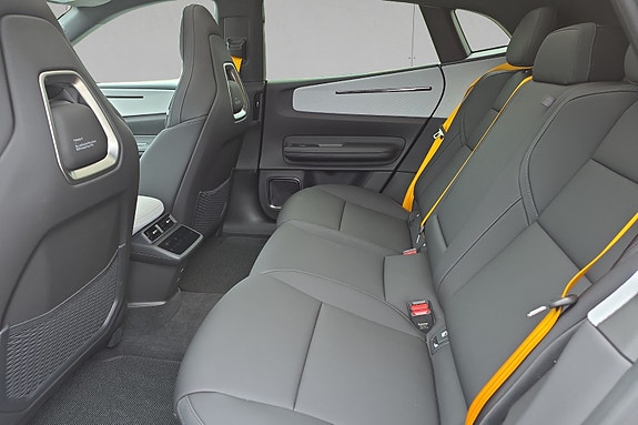 Polestar 4 16 of 22