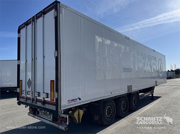 Schmitz Cargobull Reefer Multitemp 2 of 15