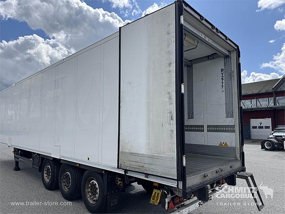 Schmitz Cargobull Reefer Multitemp 6 of 14