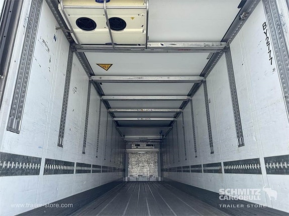 Schmitz Cargobull Reefer Multitemp 3 of 14