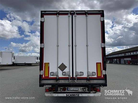 Schmitz Cargobull Reefer Multitemp 7 of 14