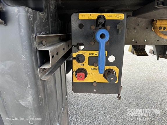 Schmitz Cargobull Reefer Multitemp 14 of 14