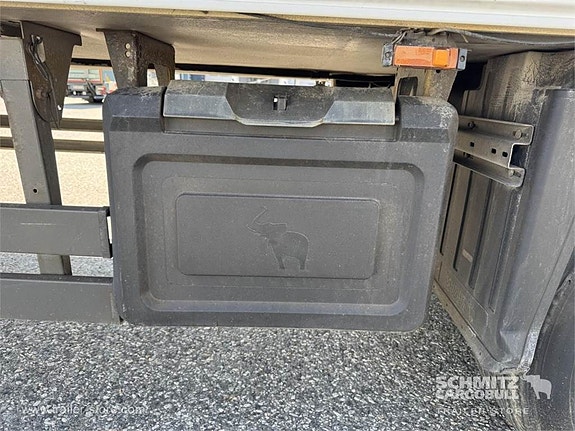 Schmitz Cargobull Reefer Multitemp 13 of 14
