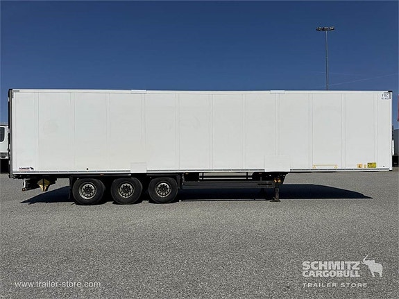Schmitz Cargobull Reefer Multitemp 8 of 14