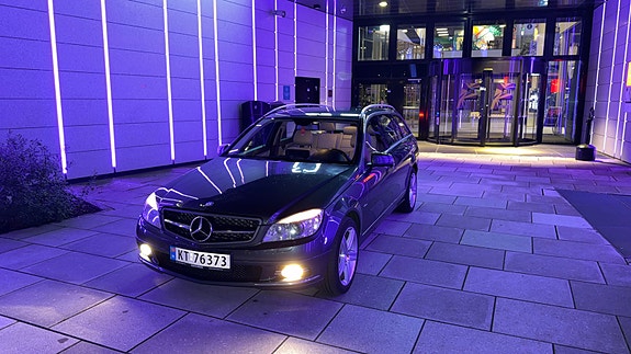 Mercedes-Benz C200 d 5 of 30