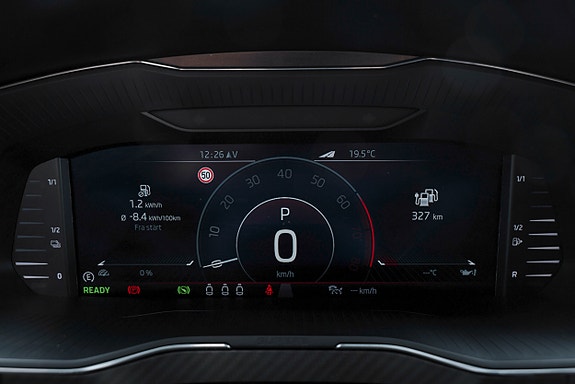 Skoda Superb 22 of 30