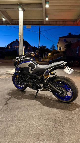 Yamaha MT-09 SP 5 of 11