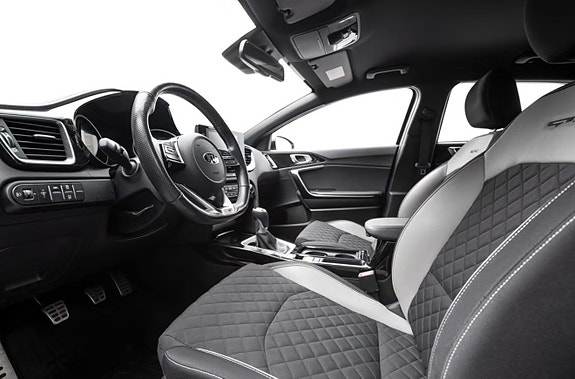 Kia ProCeed 5 of 30