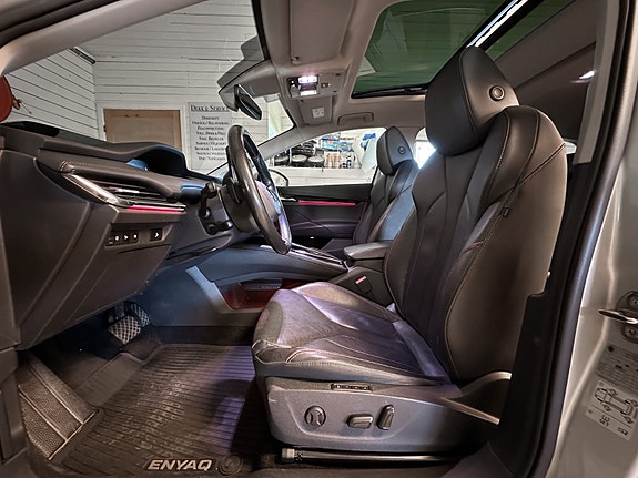 Skoda Enyaq 8 of 30