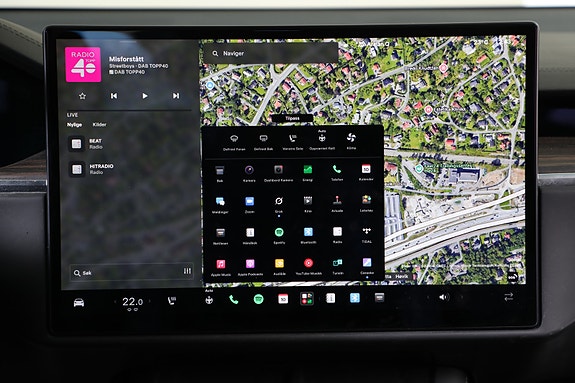 Tesla Model X 17 of 30