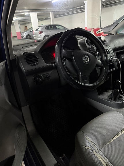 Volkswagen Caddy 3 of 11