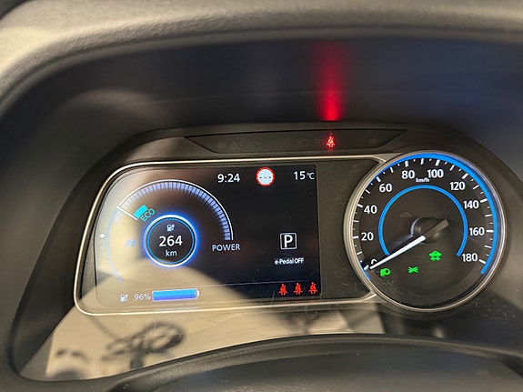 Nissan Leaf 17 of 30