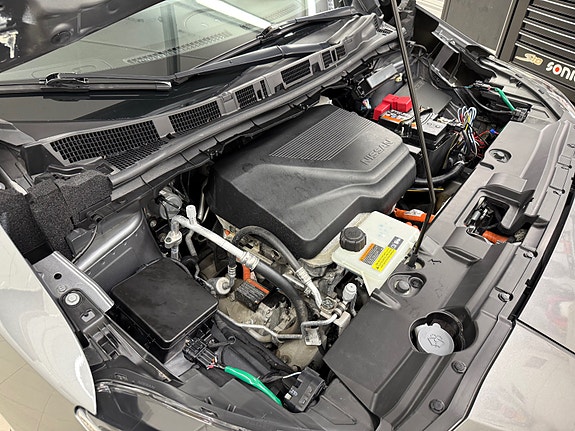 Nissan Leaf 12 of 30