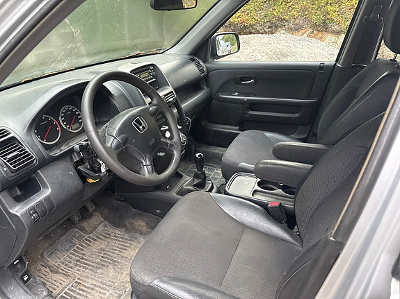 Honda CR-V 3 of 4