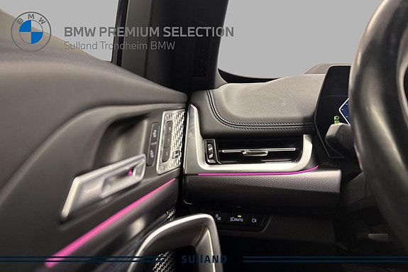 BMW iX1 20 of 22