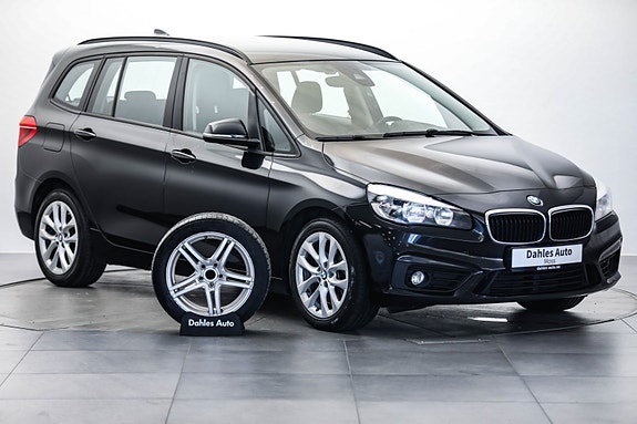 BMW 220d 3 of 30