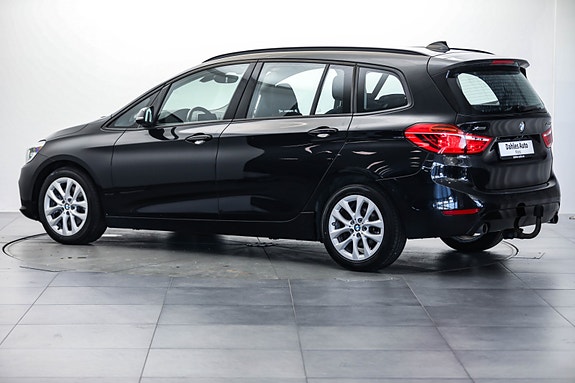 BMW 220d 8 of 30
