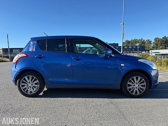 Suzuki Swift 4 of 30