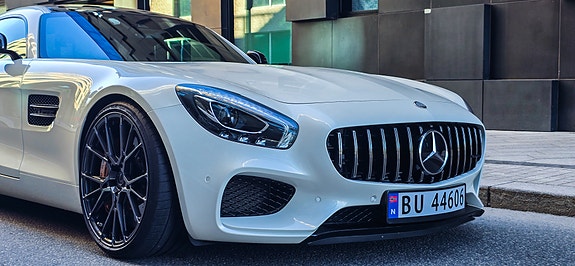 Mercedes-Benz AMG GT S 12 of 30