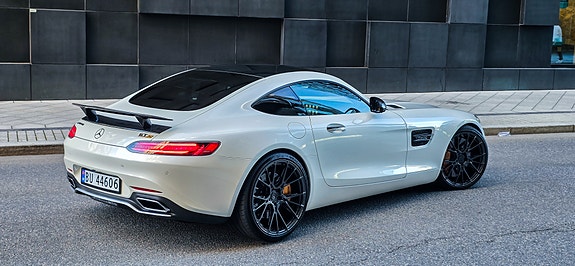 Mercedes-Benz AMG GT S 3 of 30