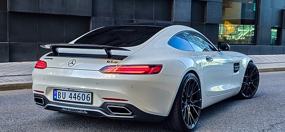 Mercedes-Benz AMG GT S 15 of 30