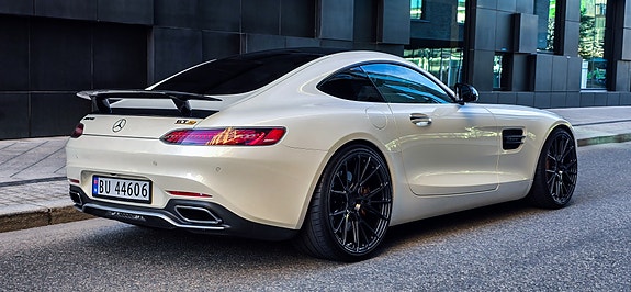 Mercedes-Benz AMG GT S 14 of 30