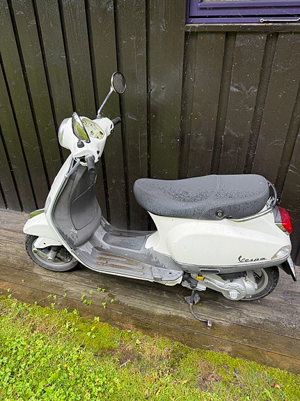 Vespa 50S 4T 4 of 4