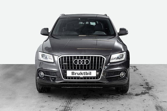 Audi Q5 2 of 20