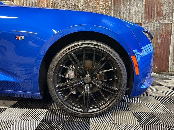 Chevrolet Camaro 9 of 30