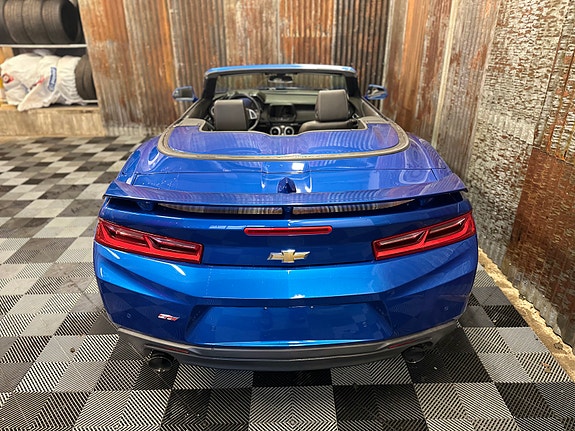 Chevrolet Camaro 21 of 30