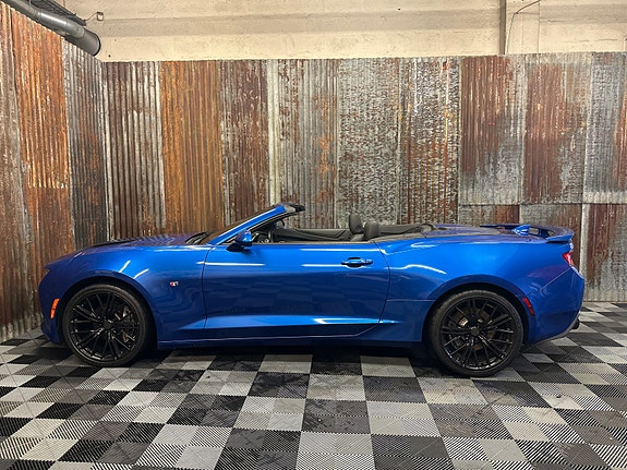 Chevrolet Camaro 17 of 30