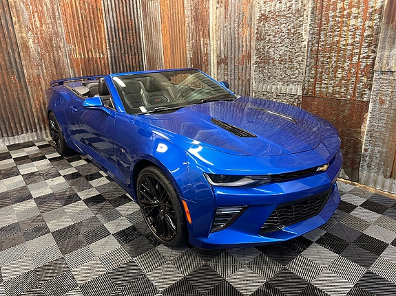 Chevrolet Camaro 2 of 30