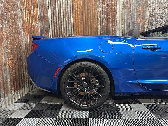 Chevrolet Camaro 5 of 30