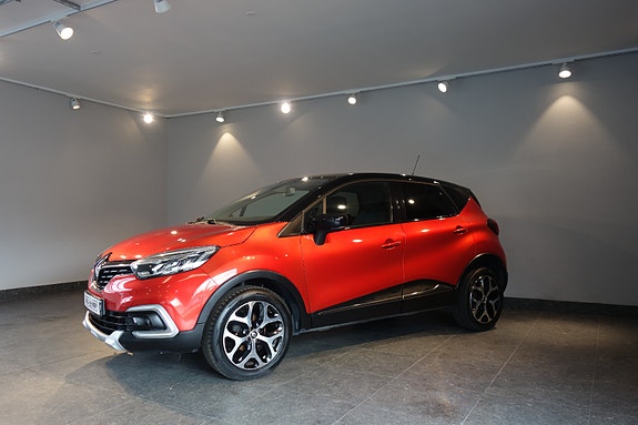 Renault Captur 3 of 24