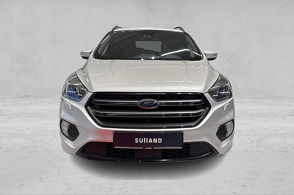 Ford Kuga 8 of 19