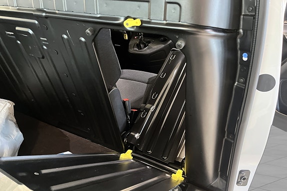 Toyota Proace City 16 of 16