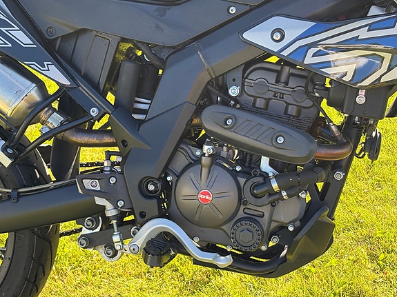 Aprilia SX 125 Super Motard 5 of 6